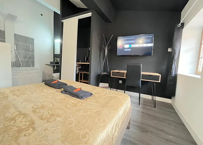 Jacuzzi Centre Ville Narbonne Chambre 6