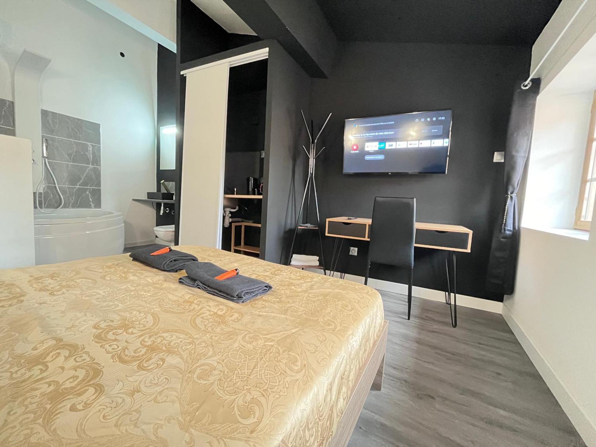 Jacuzzi Centre 6 Appartement *
